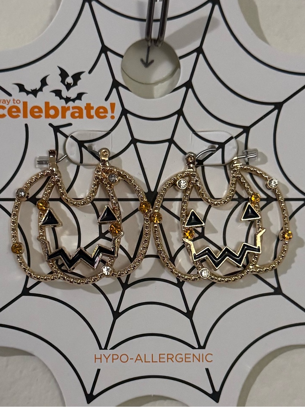 Gold Tone Rhinestone Pumpkin Jack-O'-Lantern Hoop Earrings - Hypoallergenic